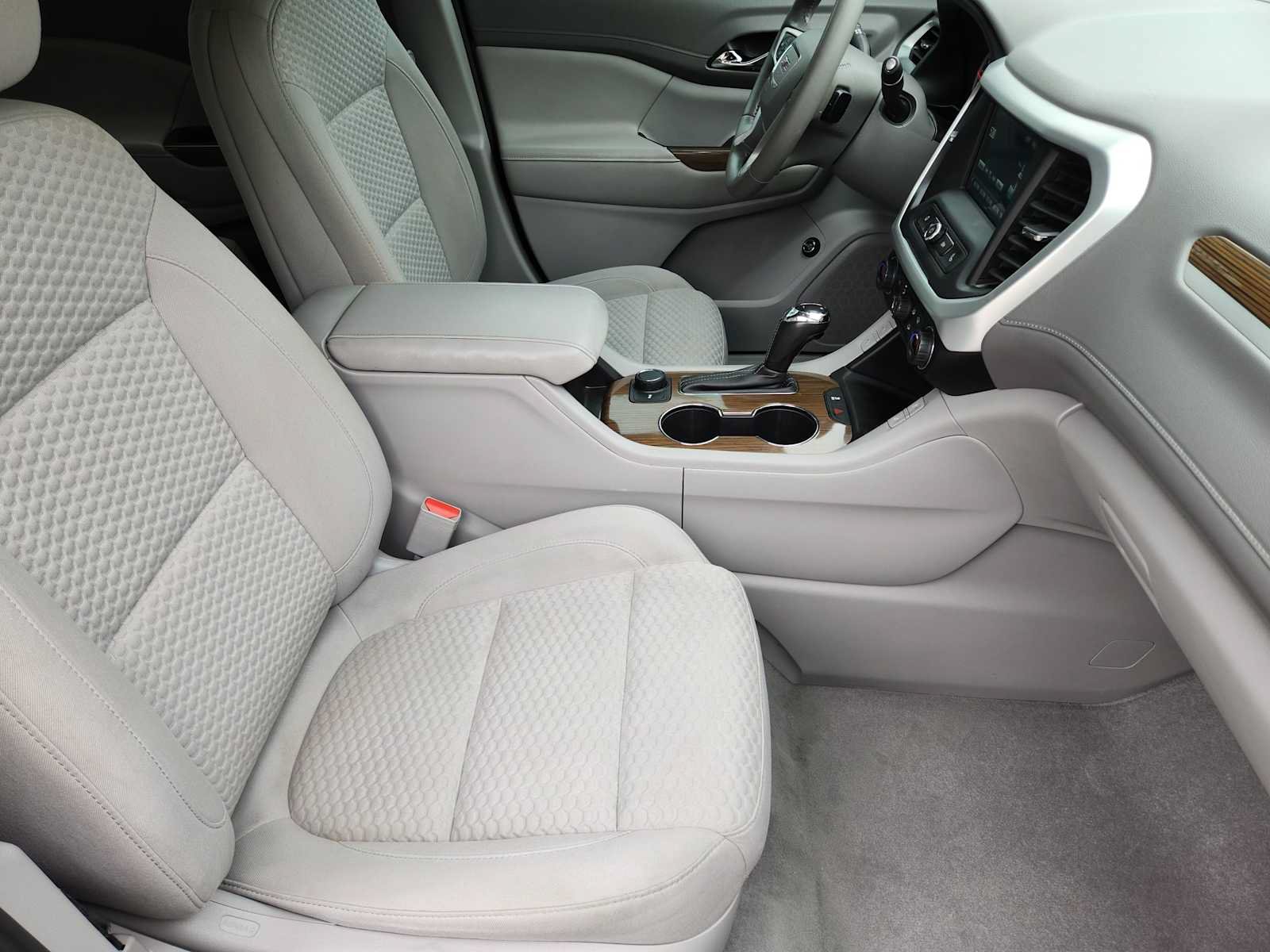 Used 2019 GMC Acadia SLE w/ Driver Alert Package I FWD image 14