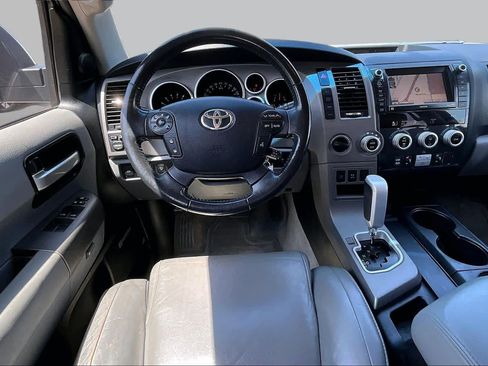 Used 2010 Toyota Sequoia Limited AWD/4WD image 5