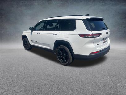Used 2023 Jeep Grand Cherokee L Laredo