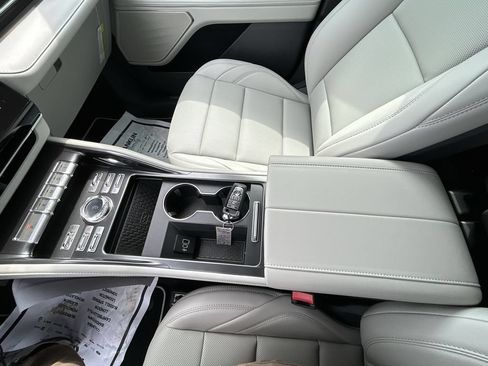 New 2026 Lincoln Nautilus Premier w/ Jet Appearance Package AWD/4WD image 26