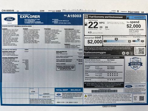 Used 2023 Ford Explorer XLT w/ Equipment Group 202A AWD/4WD image 31