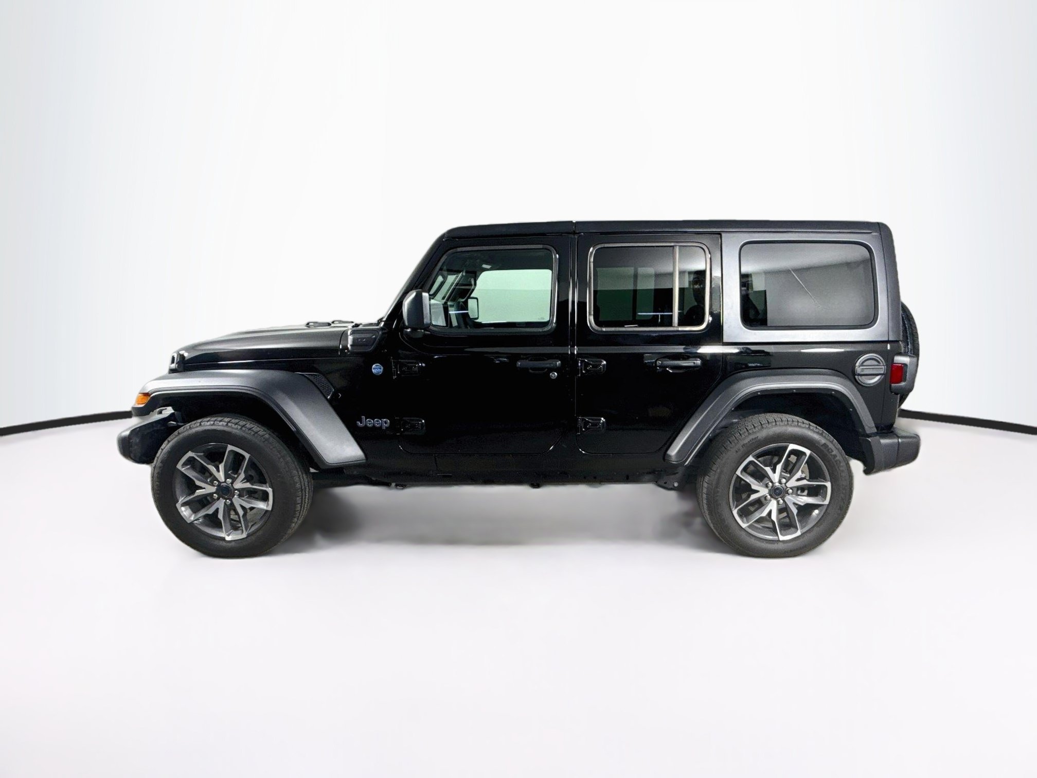 Used 2025 Jeep Wrangler Unlimited Sport S 4xe w/ Convenience Group AWD/4WD image 7