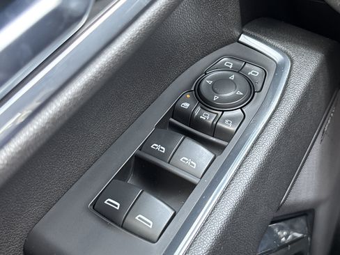Used 2024 Chevrolet Silverado 2500 High Country w/ High Country Premium Package AWD/4WD image 42