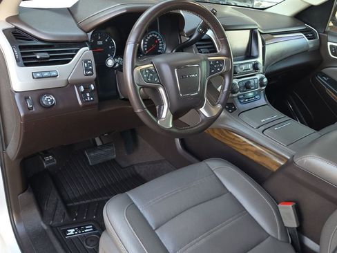 Used 2020 GMC Yukon Denali w/ Open Road Package image 18