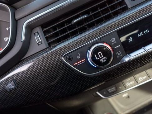 Used 2019 Audi S4 Prestige w/ Prestige Package image 20