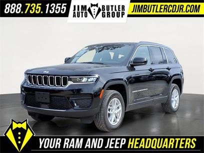 New 2025 Jeep Grand Cherokee Laredo X w/ Luxury Tech Group I