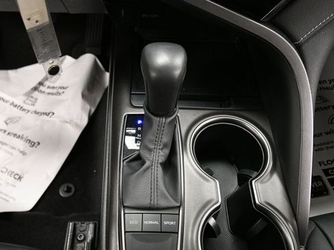 Certified 2024 Toyota Camry SE image 16