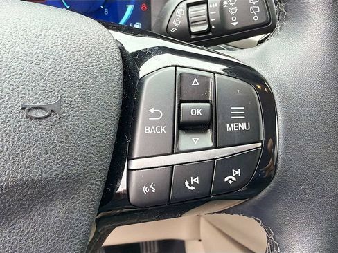 Used 2022 Ford Escape SEL w/ Technology Package AWD/4WD image 13