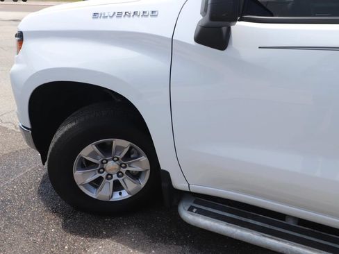 Used 2025 Chevrolet Silverado 1500 W/T RWD image 3