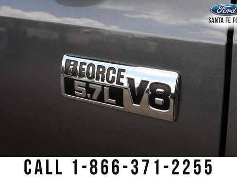 Used 2019 Toyota Tundra SR5 w/ SR5 Upgrade Package AWD/4WD image 10