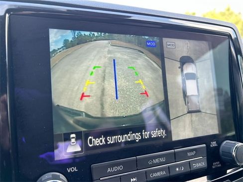 Used 2022 Nissan Frontier PRO-4X w/ Pro-4X Premium Package image 21