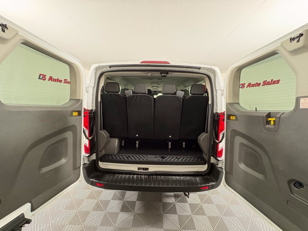 Used 2024 Ford Transit 350 XLT RWD image 42