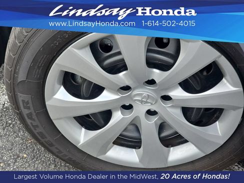 Used 2024 Toyota Corolla LE FWD image 31