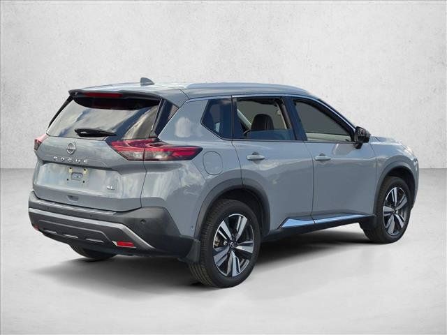 Used 2023 Nissan Rogue SL w/ SL Premium Package FWD image 5