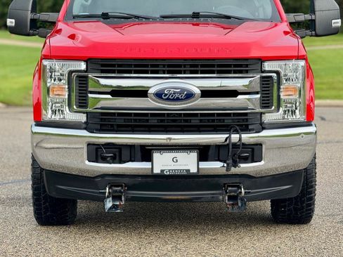 Used 2017 Ford F250 XLT image 9
