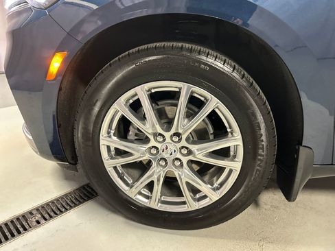 Used 2023 Buick Enclave Essence w/ Experience Buick Package image 9