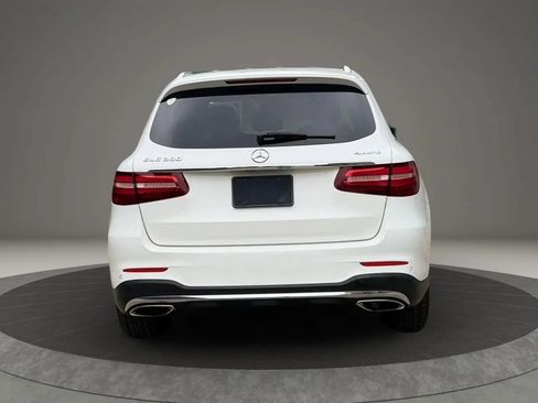 Used 2018 Mercedes-Benz GLC 300 4MATIC image 6