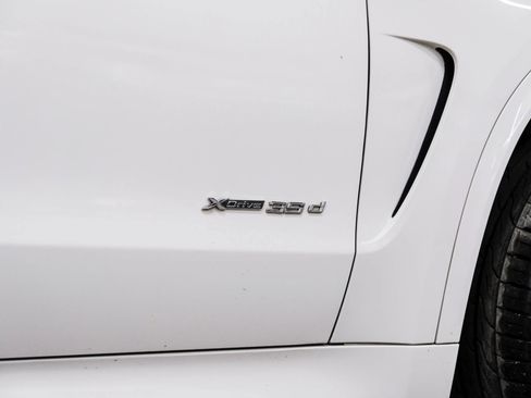 Used 2014 BMW X5 xDrive35d AWD/4WD image 53