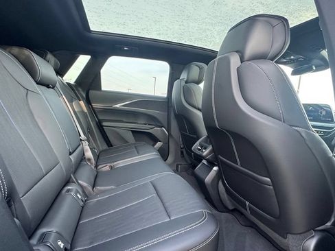 Used 2024 Cadillac Lyriq Luxury w/ LPO, Floor Liner Package AWD/4WD image 11