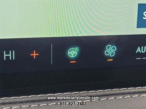 New 2026 Lincoln Corsair Premiere image 19