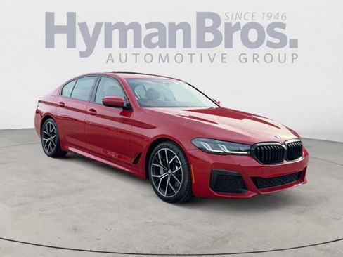 Used 2022 BMW 530i xDrive w/ M Sport Package AWD/4WD image 1
