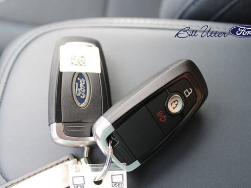 Certified 2025 Ford Maverick XLT FWD image 25