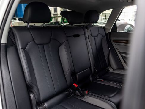 Used 2019 Audi Q5 2.0T Premium Plus w/ Premium Plus Package AWD/4WD image 47