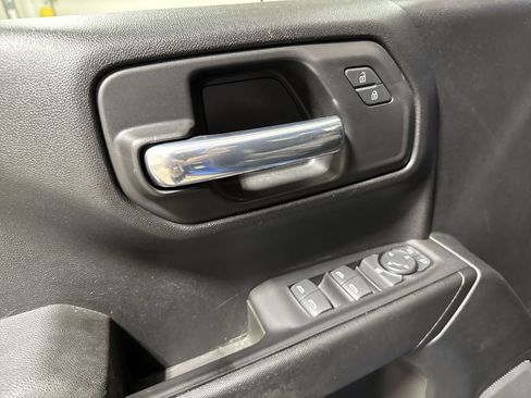 Used 2023 Chevrolet Silverado 1500 Custom AWD/4WD image 20