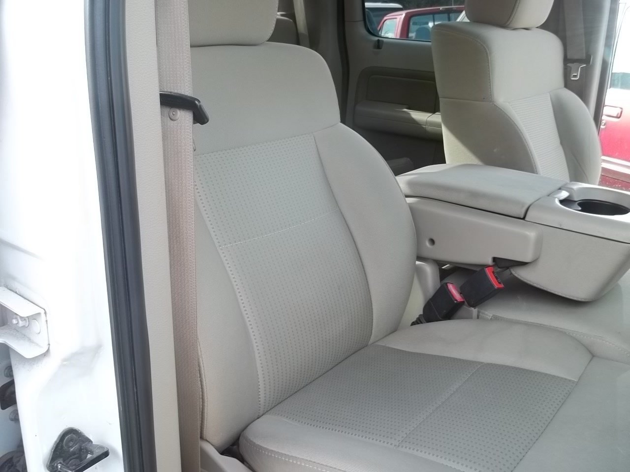 Used 2007 Ford F150 XLT AWD/4WD image 10