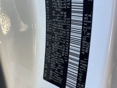 Used 2025 Toyota Camry SE image 8