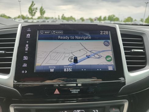 Used 2018 Honda Ridgeline Black Edition image 4