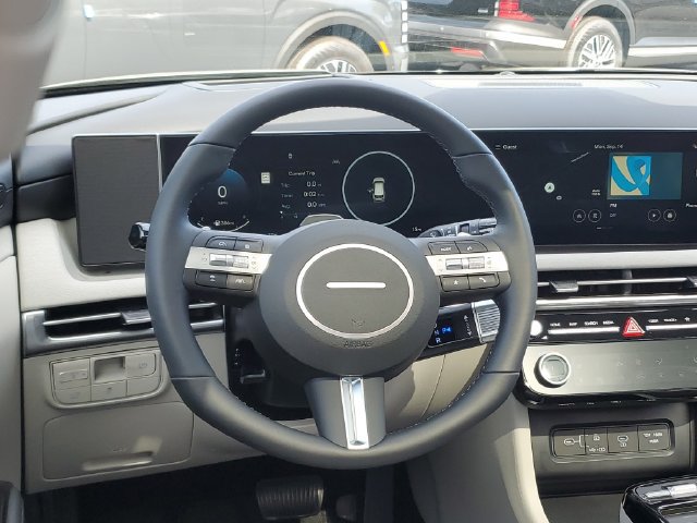 New 2026 Hyundai Tucson Limited FWD image 11