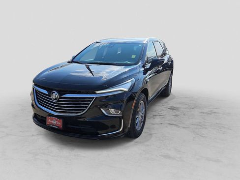 Used 2024 Buick Enclave Premium image 4