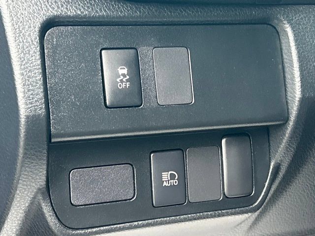 Used 2020 Toyota Tacoma SR w/ SX Package AWD/4WD image 23