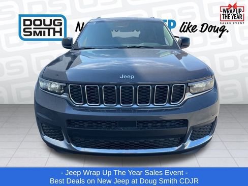 New 2025 Jeep Grand Cherokee L Laredo w/ Trailer Tow Package image 2