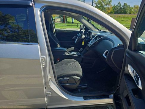 Used 2012 Chevrolet Equinox LT w/ Driver Convenience Package image 19