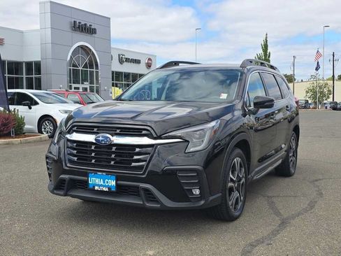 Used 2023 Subaru Ascent Limited AWD/4WD image 1
