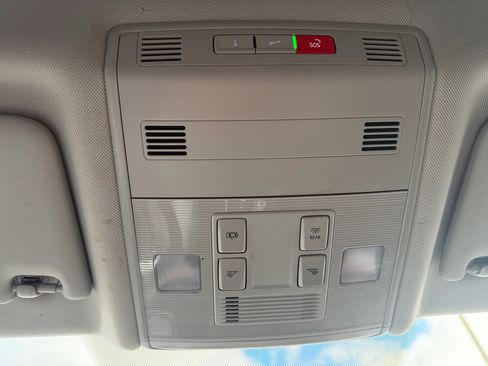 Used 2021 Volkswagen Jetta S image 22