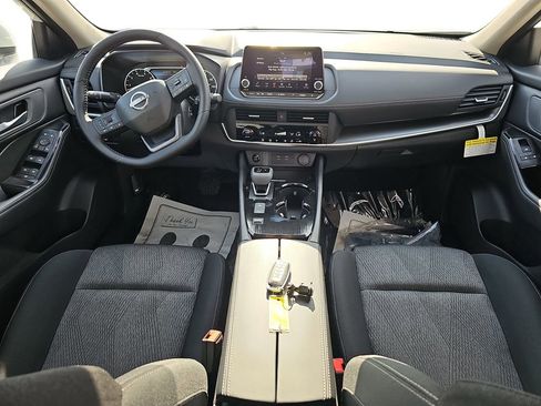New 2026 Nissan Rogue SV FWD image 13