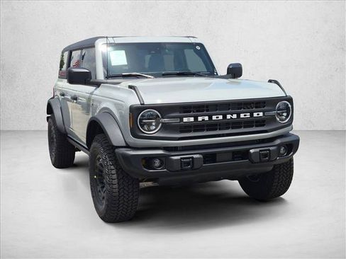New 2026 Ford Bronco Big Bend w/ Black Diamond Package AWD/4WD image 6
