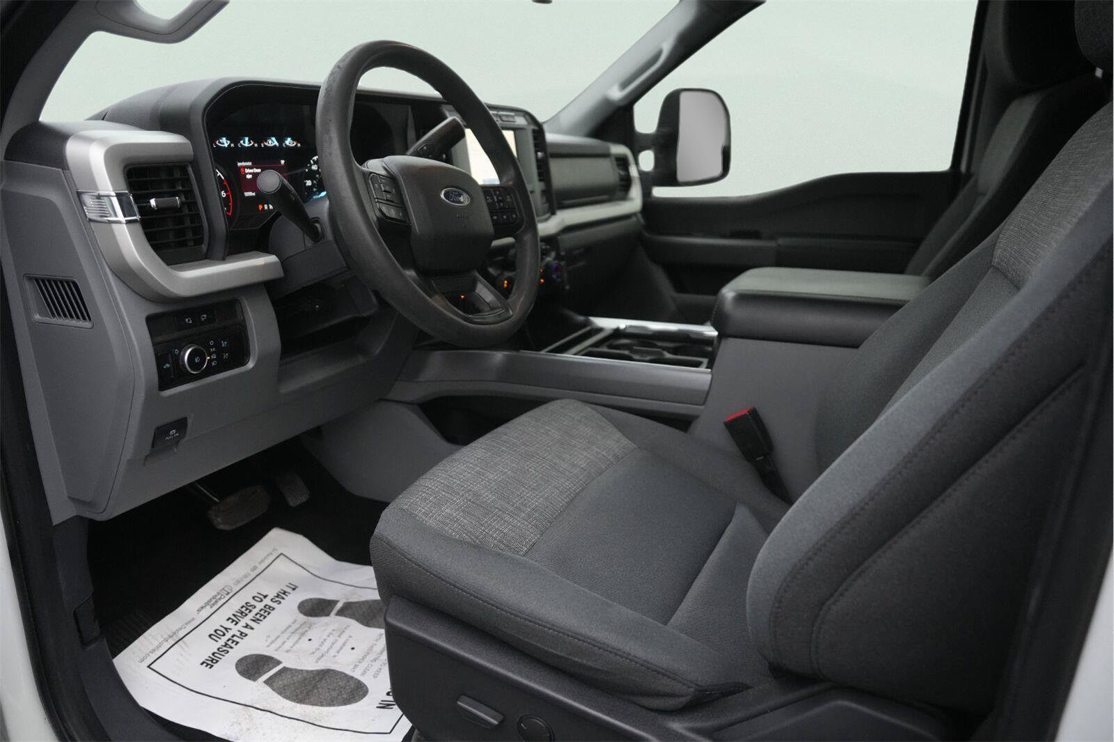 Used 2023 Ford F250 XLT w/ 360-Degree Camera Package AWD/4WD image 8