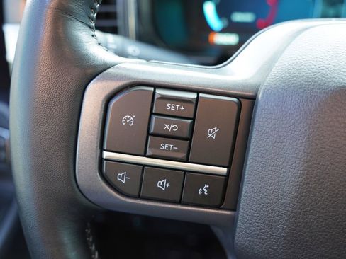 Certified 2023 Ford F350 Lariat w/ Chrome Package image 35