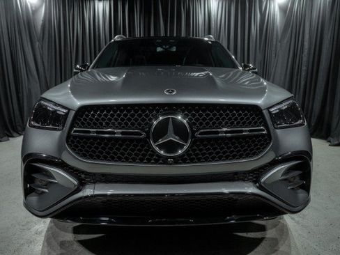 New 2026 Mercedes-Benz GLE 580 4MATIC image 2