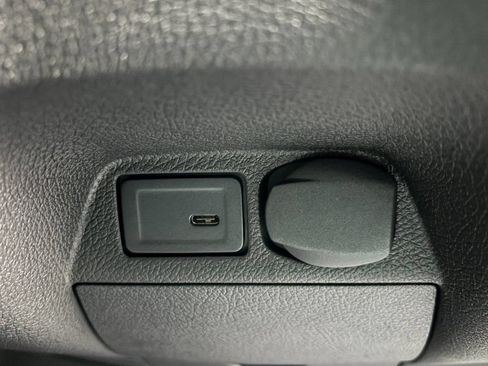 Used 2026 Mercedes-Benz Sprinter 2500 image 19