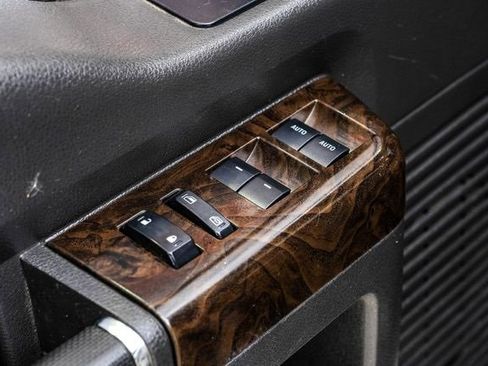 Used 2013 Ford F250 Platinum w/ FX4 Off Road Pkg image 34