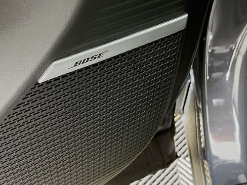 New 2026 Hyundai Santa Fe Limited AWD/4WD image 17