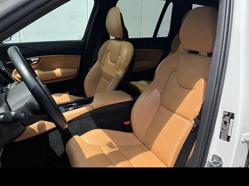 Used 2021 Volvo XC90 T6 Inscription AWD/4WD image 8