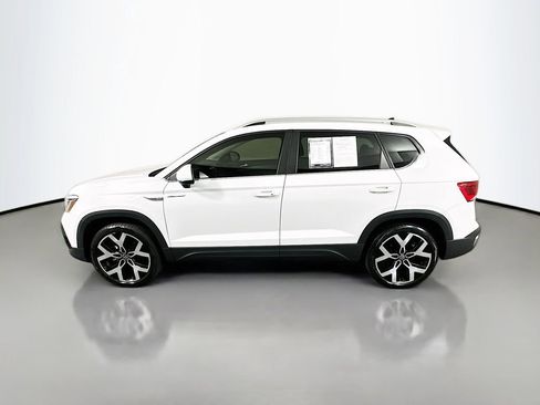 Used 2023 Volkswagen Taos SEL AWD/4WD image 4