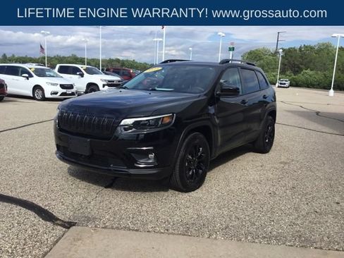 Used 2023 Jeep Cherokee Altitude Lux AWD/4WD image 4