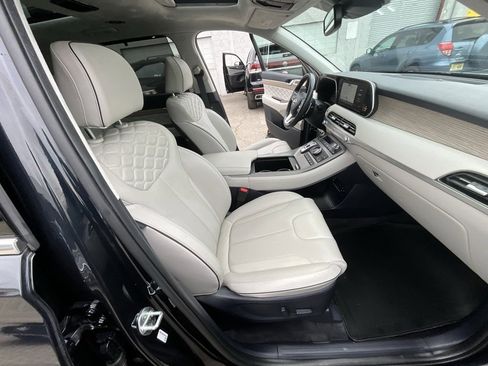Used 2022 Hyundai Palisade Calligraphy image 36